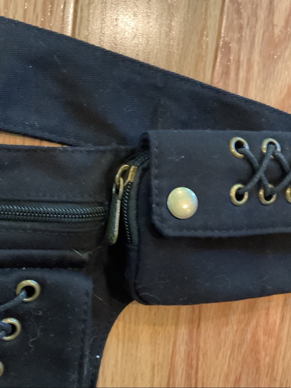 Renaissance Black Utility Hip Bag Studs Lace-Up Detail canvas - Picture 6 of 9